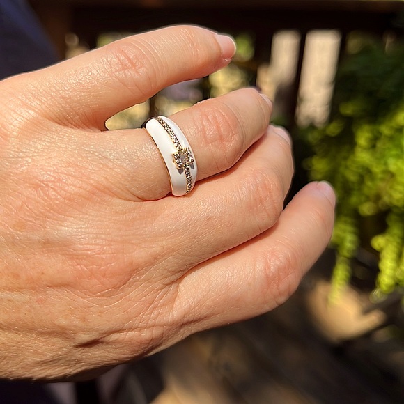 Gold & White Enamel Signet Ring with Cubic Zirconia - NWT - Picture 5 of 5